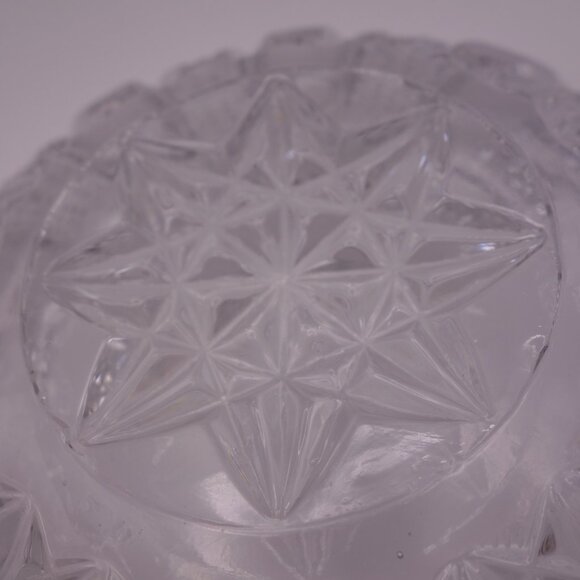 Circular Cigar Ash Tray with some Weight to It! - Picture 6 of 12